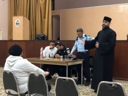 شرطة القدس تعقد اجتماعا مع رجال دين من الطائفة الارمنية 